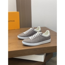 Louis Vuitton Low Shoes